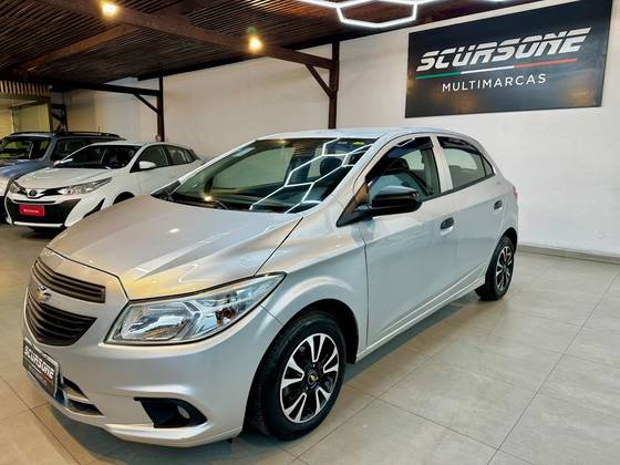 CHEVROLET ONIX 1.0 MPFI JOY 8V FLEX 4P MANUAL CHEVROLET ONIX 1.0 MPFI JOY 8V FLEX 4P MANUAL
